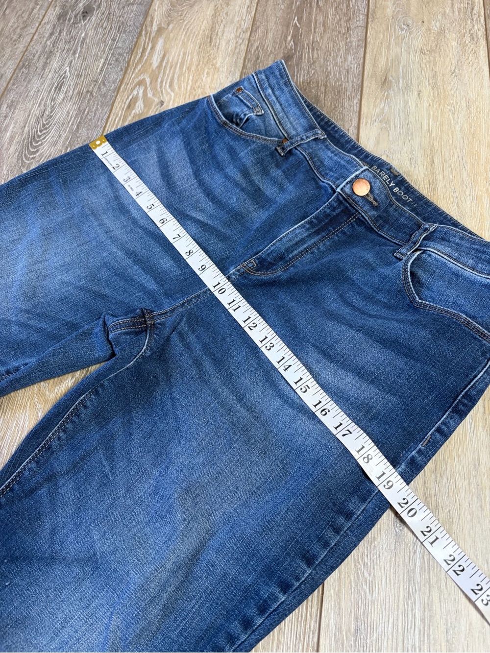 Chico's The Platinum Barely Boot Jeans - Picture 8 of 11